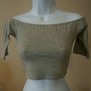 Missguided - Off the Shoulder Crop Top - Grey